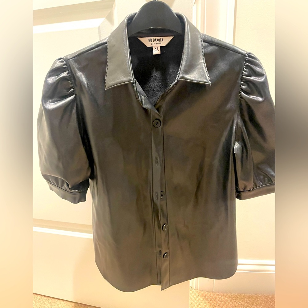 Bb Dakota Steve Madden leather top